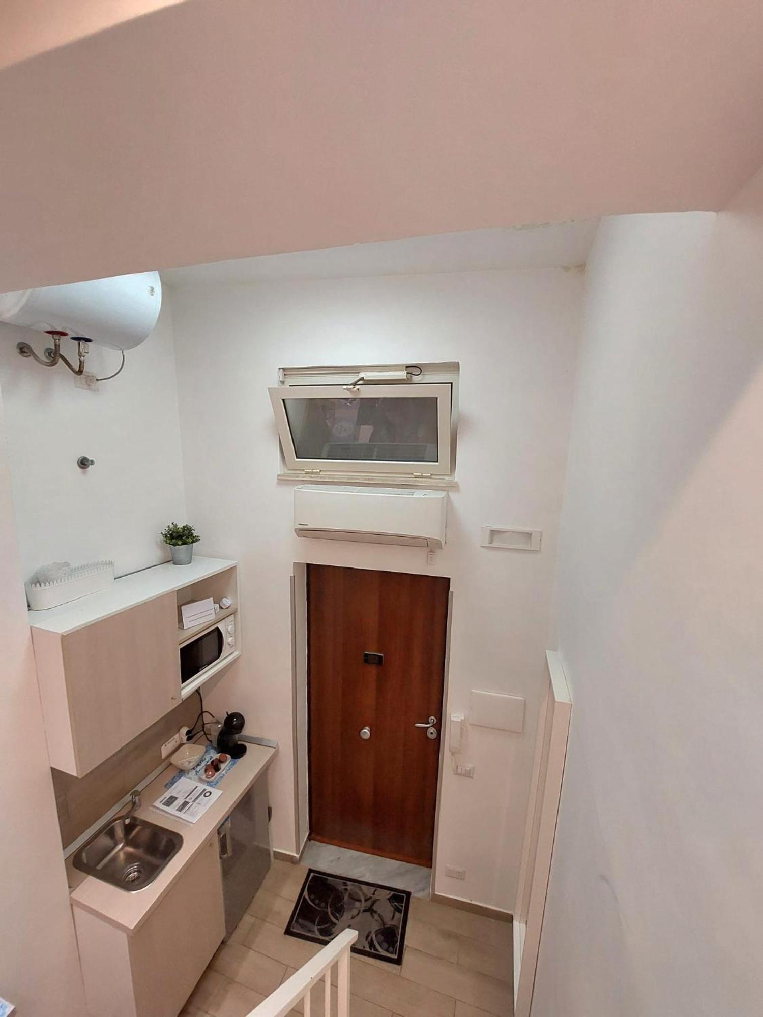 Appartamento Wonders House Napoli Esterno foto