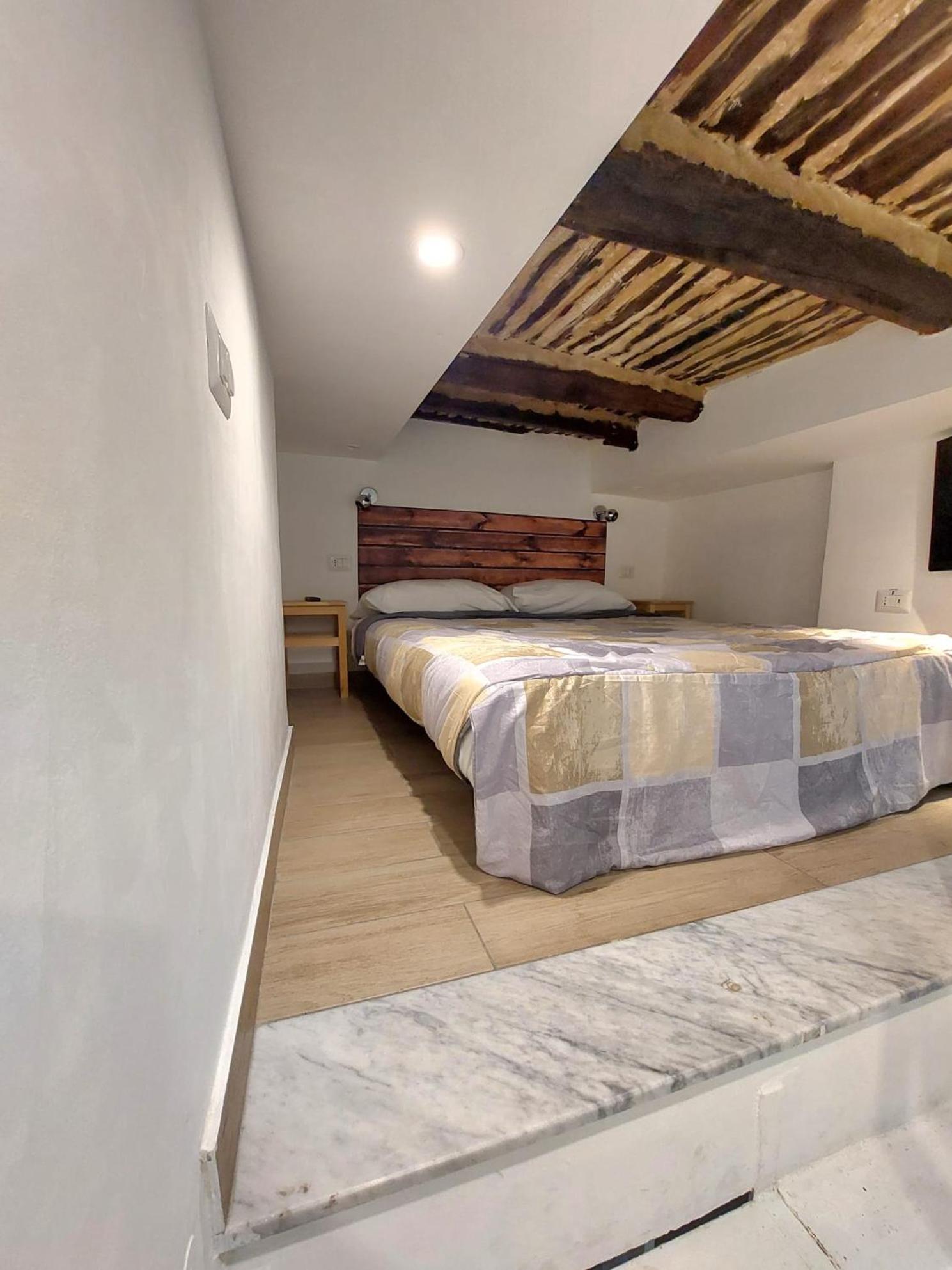 Appartamento Wonders House Napoli Esterno foto